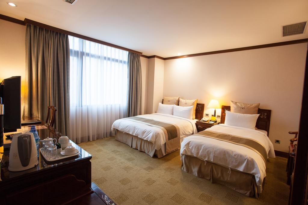 טאיפיי Rich Garden Hotel מראה חיצוני תמונה