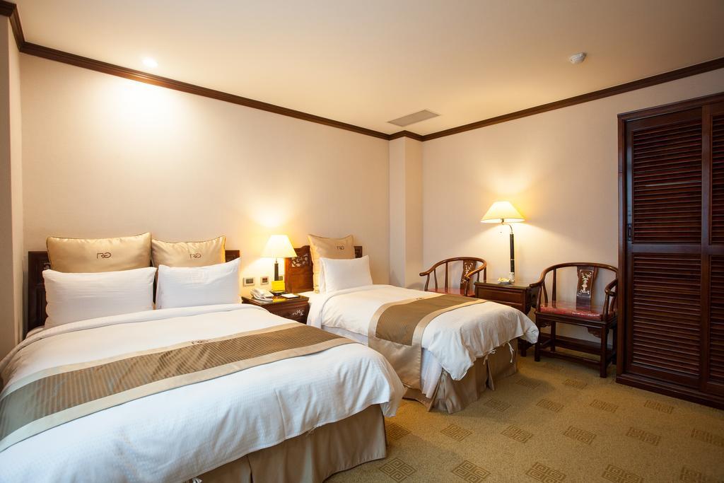 טאיפיי Rich Garden Hotel מראה חיצוני תמונה