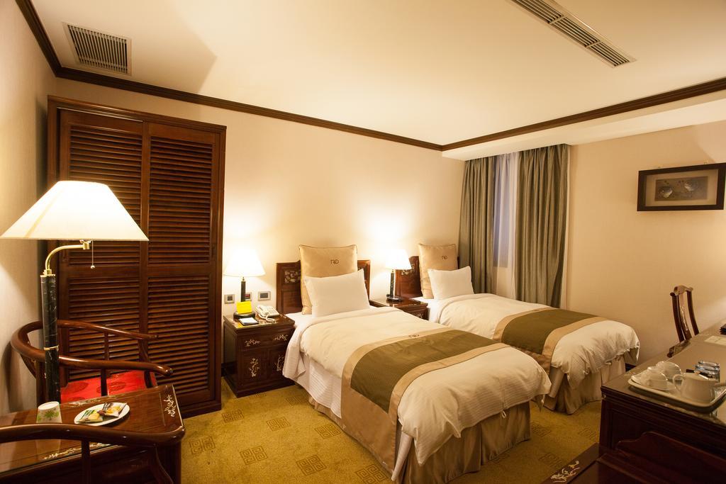 טאיפיי Rich Garden Hotel מראה חיצוני תמונה