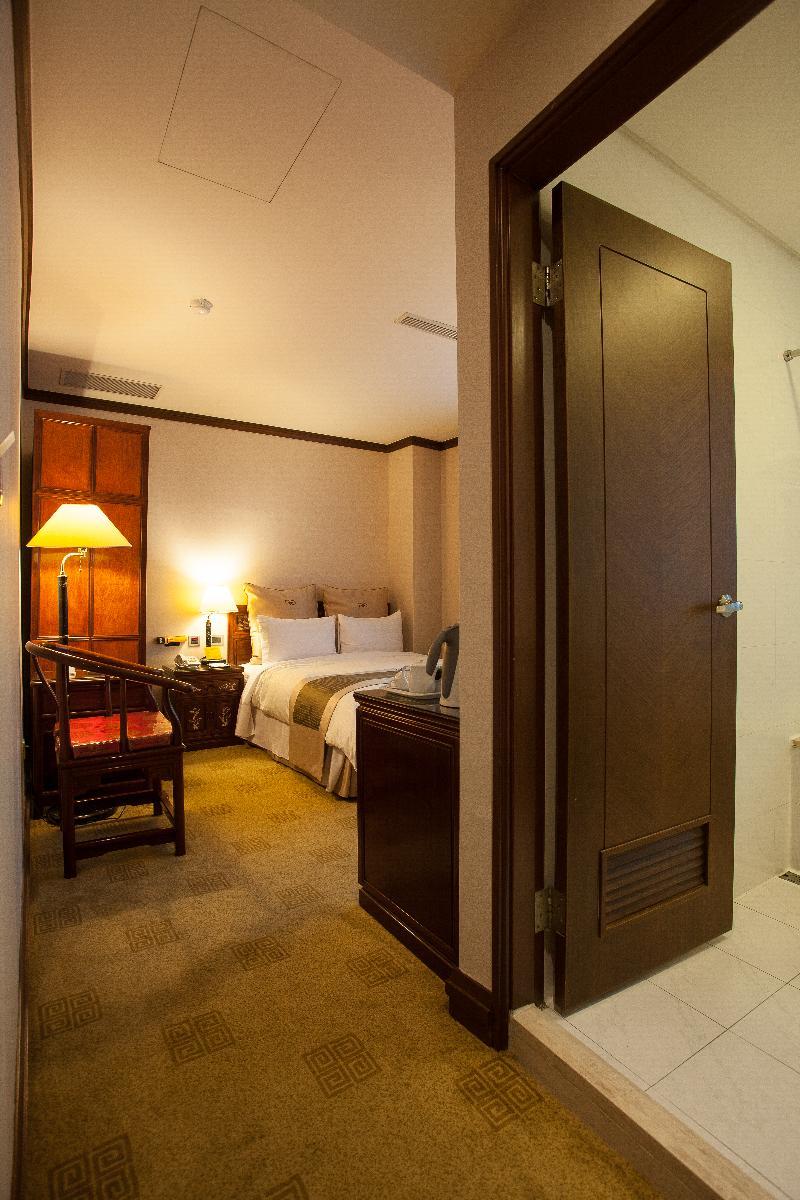 טאיפיי Rich Garden Hotel מראה חיצוני תמונה