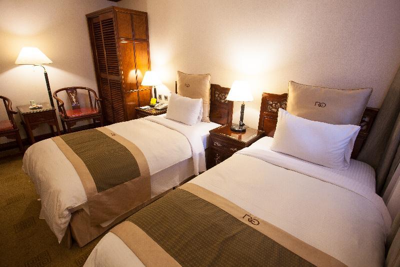 טאיפיי Rich Garden Hotel מראה חיצוני תמונה