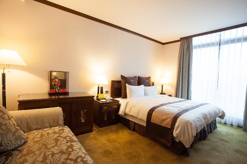 טאיפיי Rich Garden Hotel מראה חיצוני תמונה